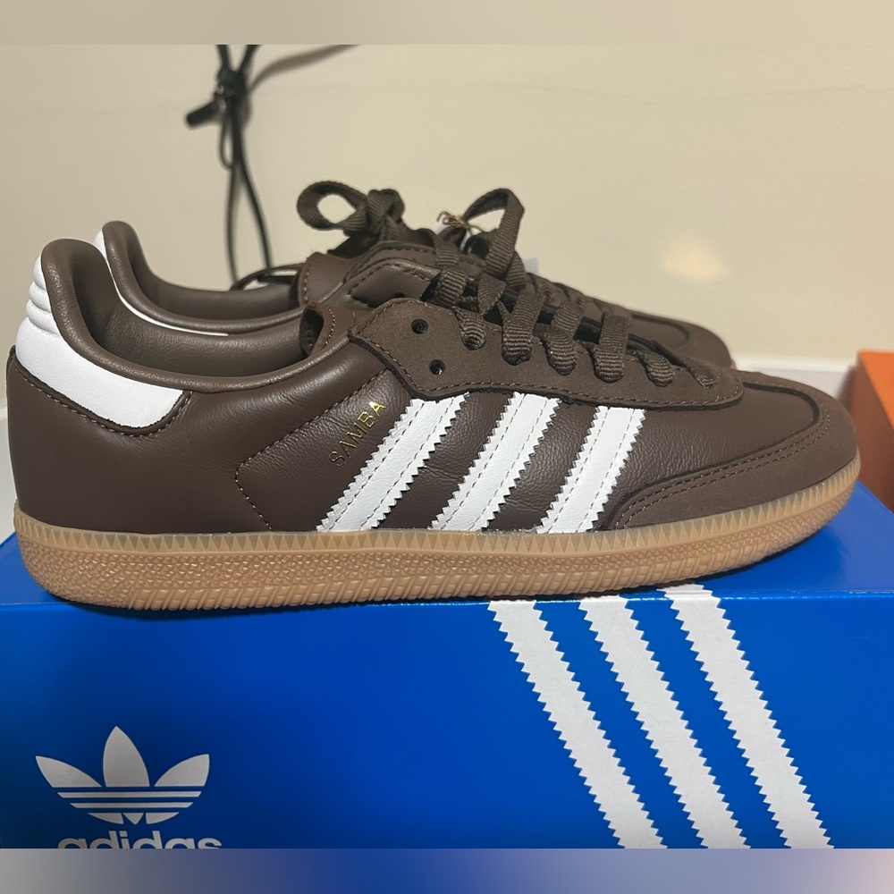 Adidas Samba Brown New in Box